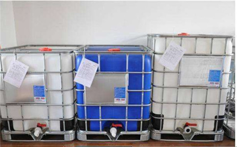 成都新噸桶廠家淺析導(dǎo)致集裝桶變薄的原因有哪些