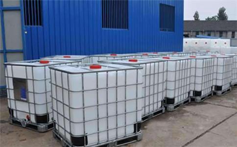 IBC噸桶和200L塑料桶兩者有哪些區(qū)別